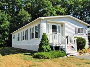 6 Hickory Cir, Rockland, MA 02370