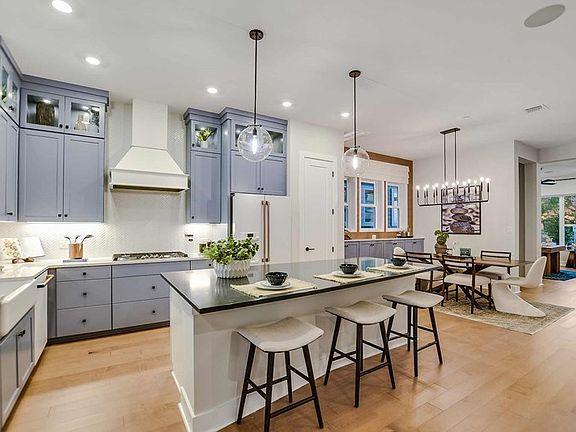 The Audrey - Kitchen