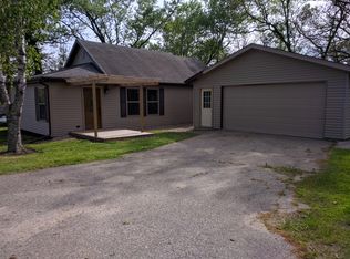 S2271 Water St, Reedsburg, WI 53959