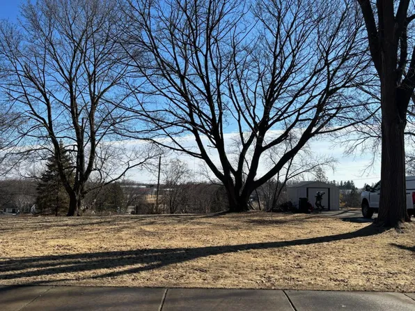 341 Rosendale Street, Beaver Dam, WI 53916