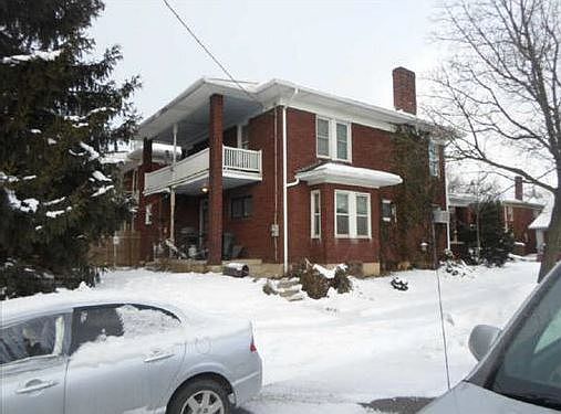 2nd image of 300 Kurtz Ave