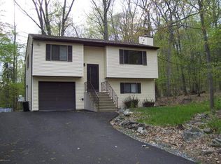 5527 Elmwood Dr, Tannersville, PA