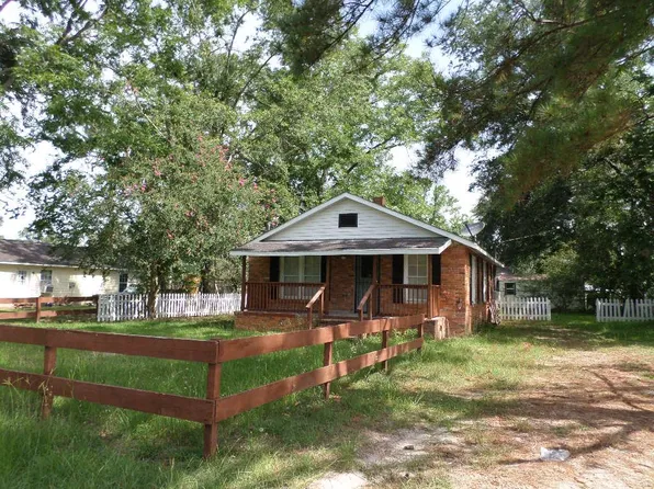 1202 Byron St, Bainbridge, GA 39817