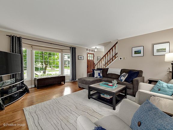 Living Room with bright bay window