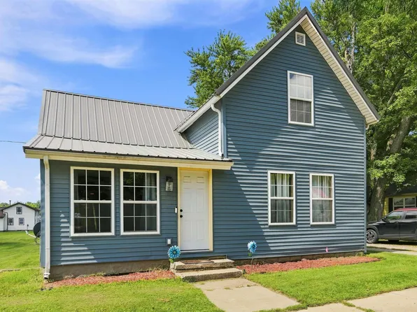 712 N Cavin St, Ligonier, IN 46767