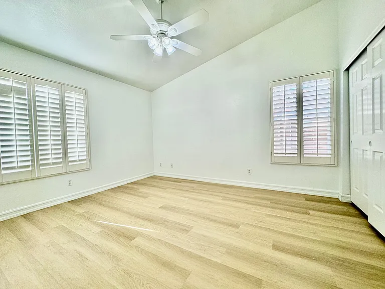 4544 Crimson Leaf Dr — Photo 12