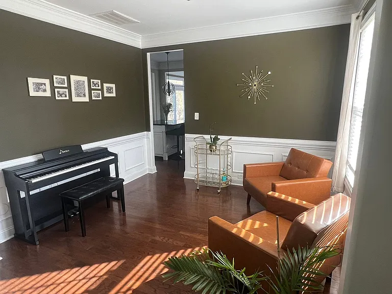 9925 Shellview Ln — Photo 6