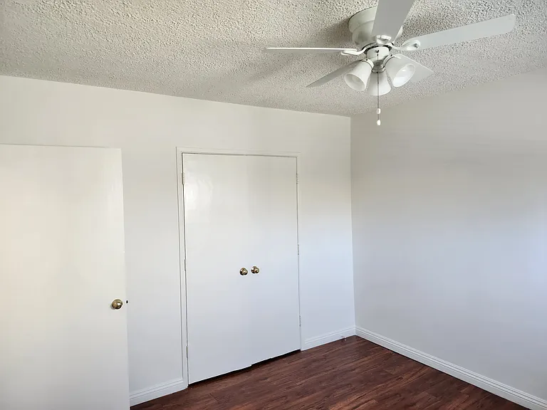 1017 S Shenandoah St #3 — Photo 13