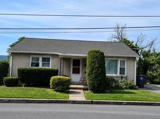 2500 S 2nd St, Steelton, PA 17113