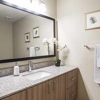 5th image of 225 S Latitude Cir #404