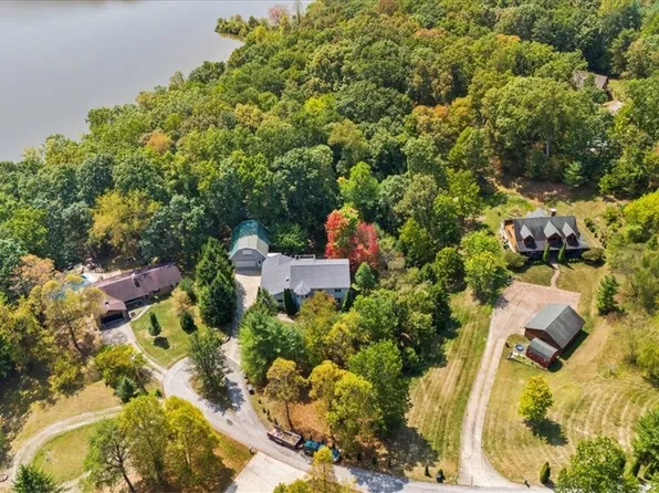 70 Northlake Ct, Vincent, OH 45784