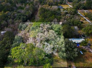 411 Perrilloux Rd, Madisonville, LA 70447