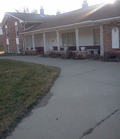 1st image of 25501 Lois Ln
