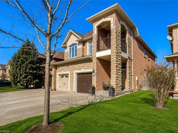 2313 Newcastle Cres, Oakville, ON L6M 4P5