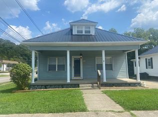 134 Bridge St, Paintsville, KY 41240