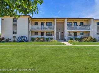 137 Wharfside Dr, Monmouth Beach, NJ 07750