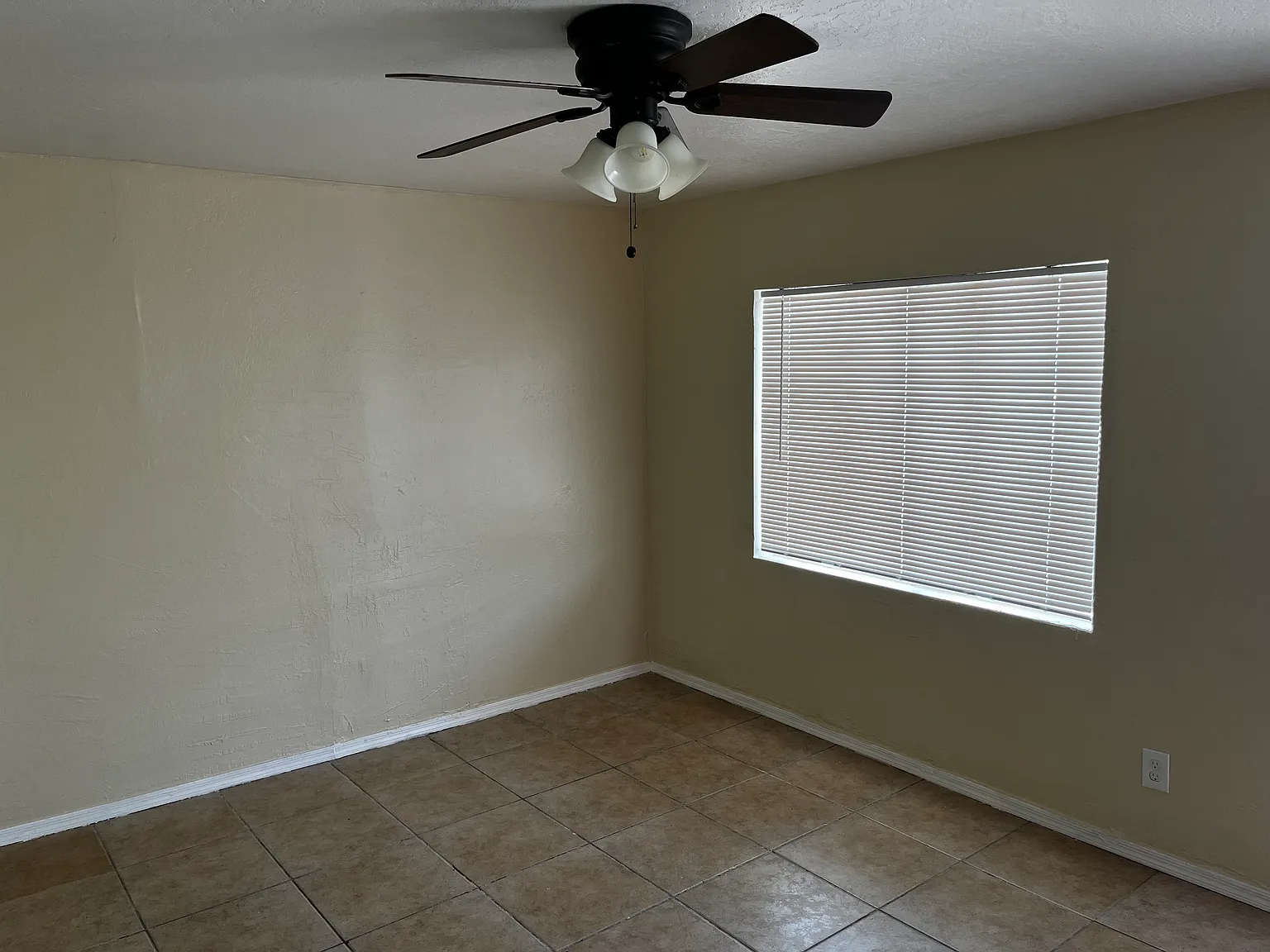 Studio, 500 sqft, $790 — Photo 4