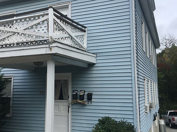 4th image of 238 Poquonnock Rd #1