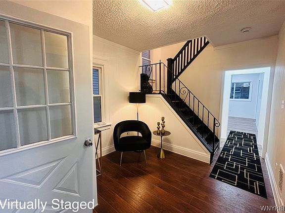 5th image of 30 Clio Ave