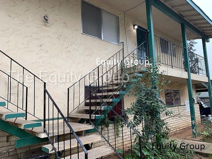 1st image of 669 N Cypress St
