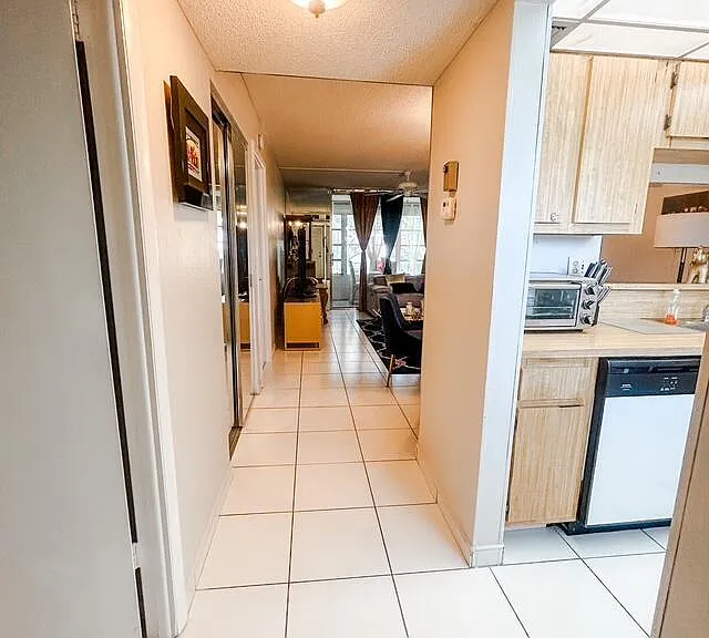 9200 Lime Bay Blvd #312 — Photo 4