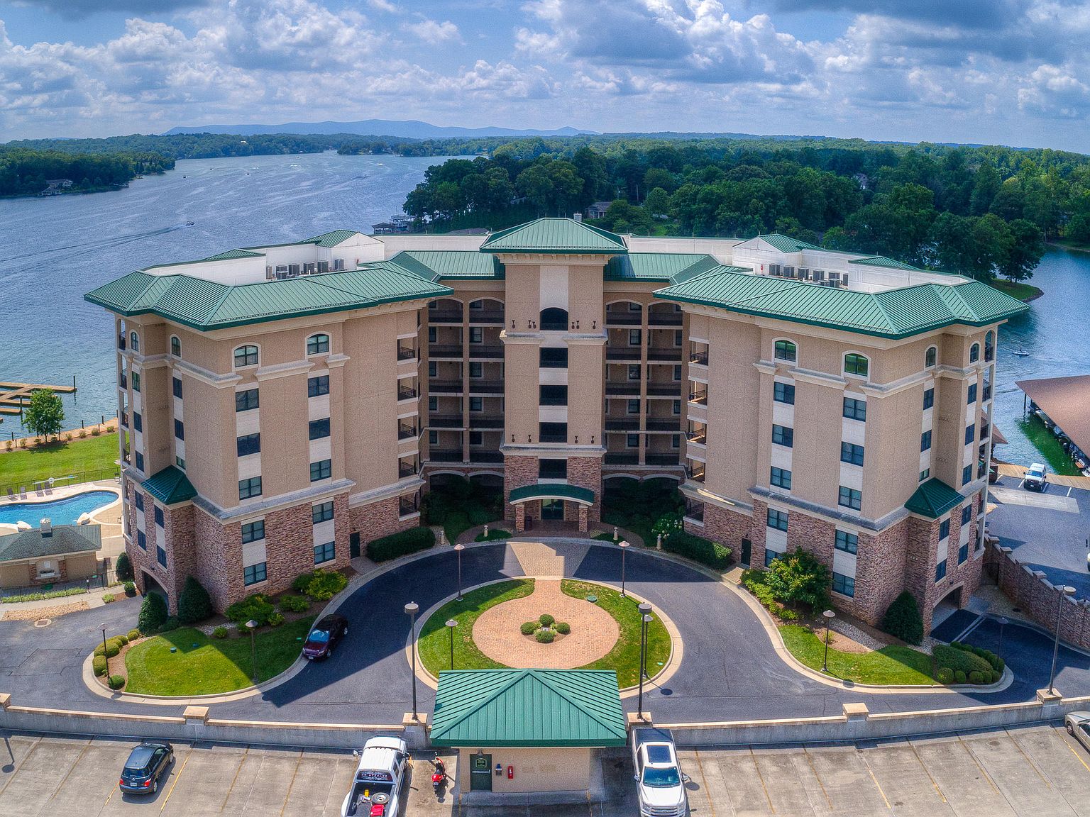 100 Bridgewater Pointe Pl UNIT 202, VA 24121 Zillow