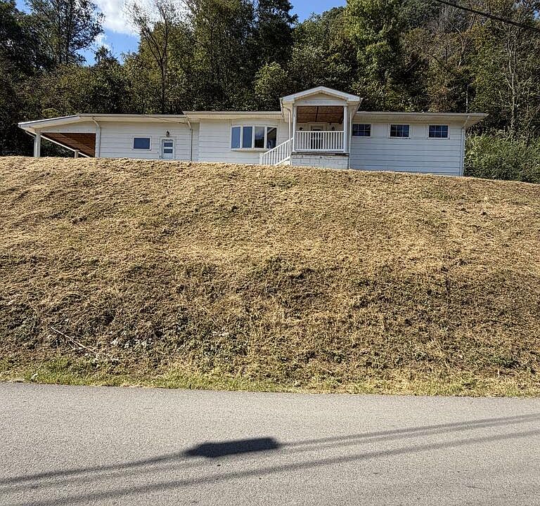 1st image of 320 Cracker Bottom Rd