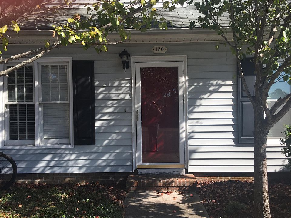2nd image of 3200 Crystal Oaks Ln APT 120