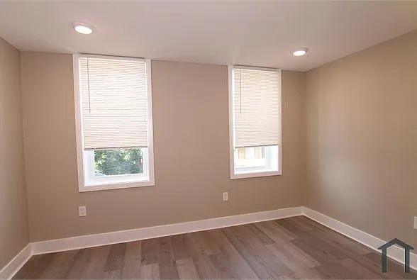 1631 Dyre St #B1 — Photo 5