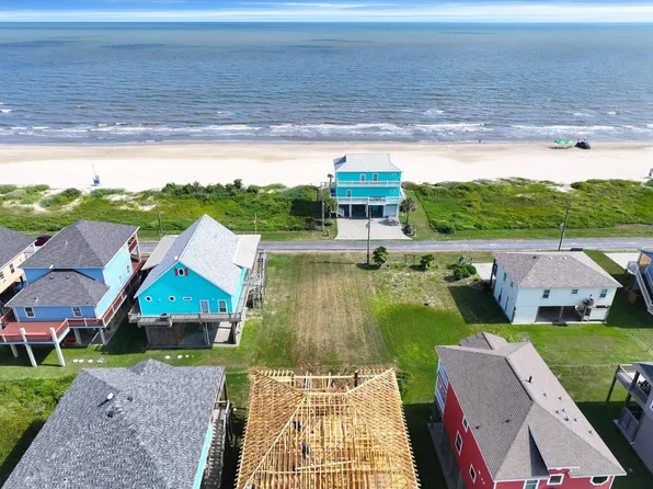 2585 Holiday, Crystal Beach, TX 77650