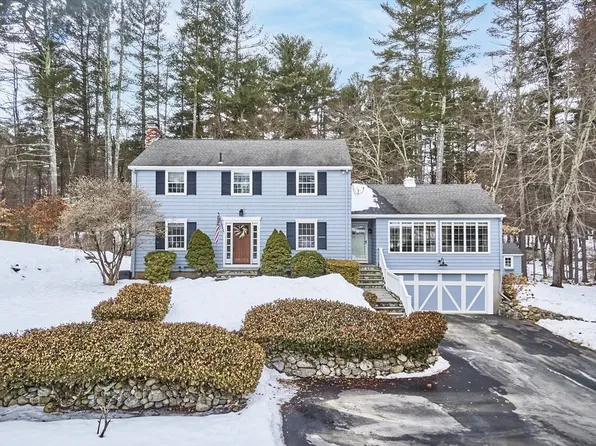 40 Meadowbrook Rd, Carlisle, MA 01741