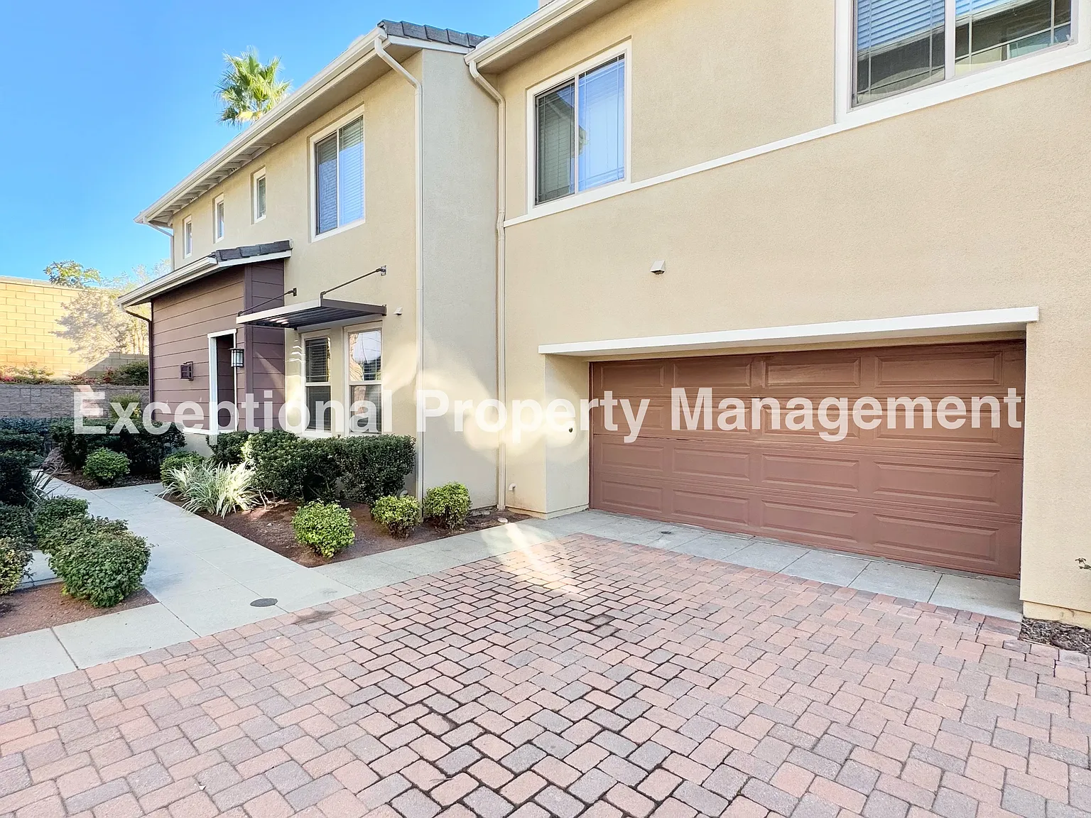 3 bed, 1572 sqft, $3,300 — Photo 1