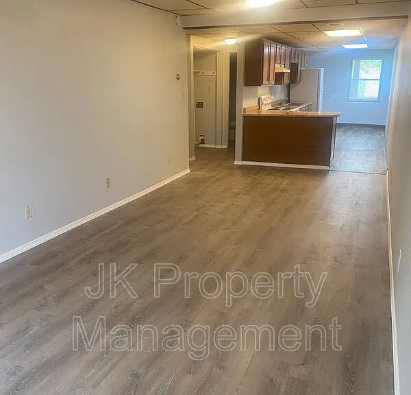 1200 1st Ave N #6 — Photo 4