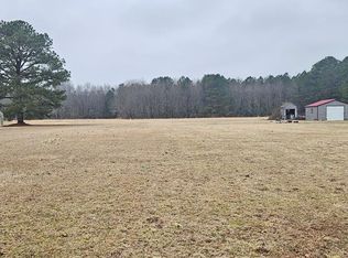 47-33 Fairfield Ln, Dunnsville, VA 22454