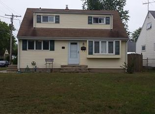 326 Herbert Ave, Old Bridge, NJ 08857