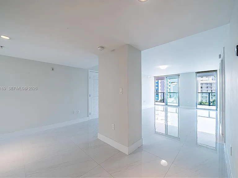 1133 102nd St #702 — Photo 27
