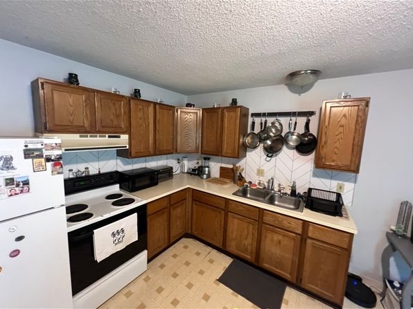 163 West St #C