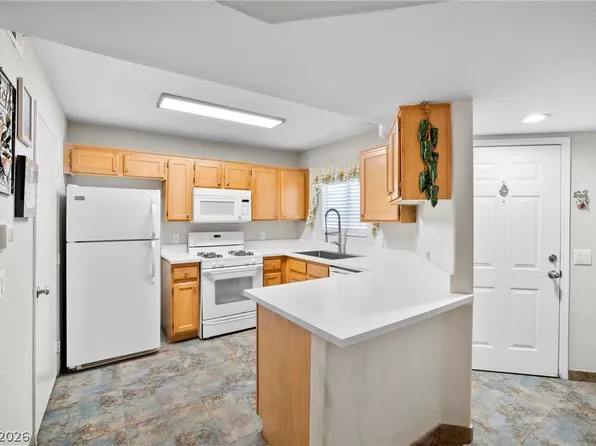 4555 E Sahara Ave Unit 132, Las Vegas, NV 89104