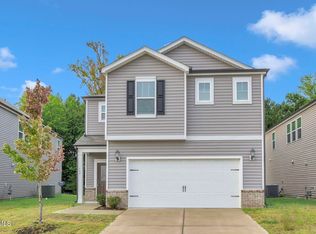 157 Wilbur Lake Dr, Fuquay Varina, NC 27526