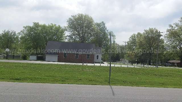 1st image of 307 Lorene Dr