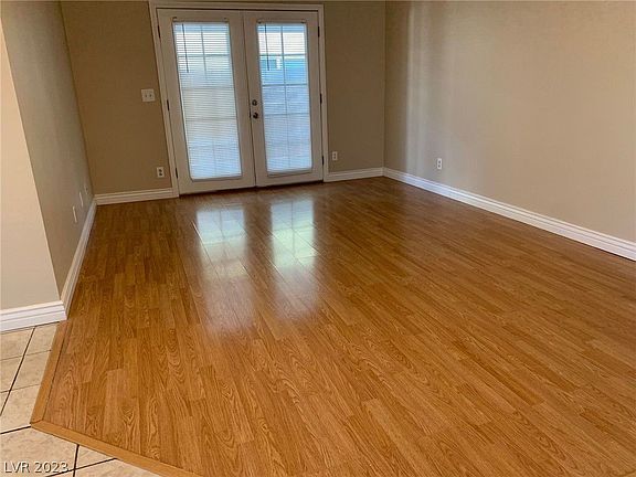 4th image of 1505 Wheatland Way