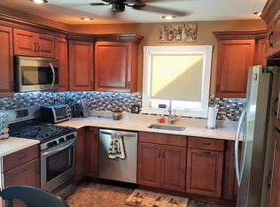 19 Seymour Ave, Woodbridge, NJ 07095