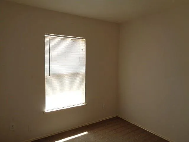 20107 Beechview Ln — Photo 17