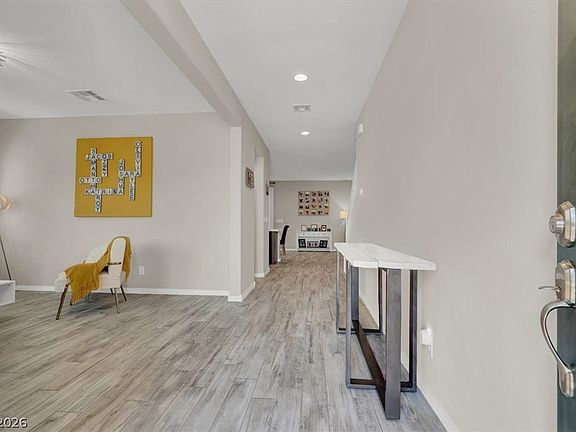 5th image of 1414 Cattail Falls St