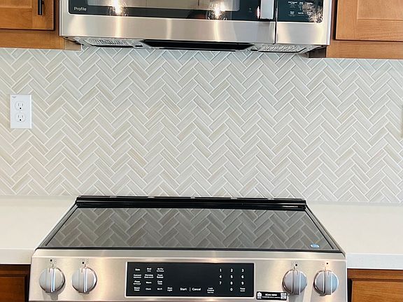 Stove, Microwave, Oven