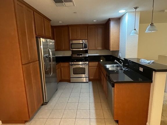 4th image of 104 Blossom Rock Ln