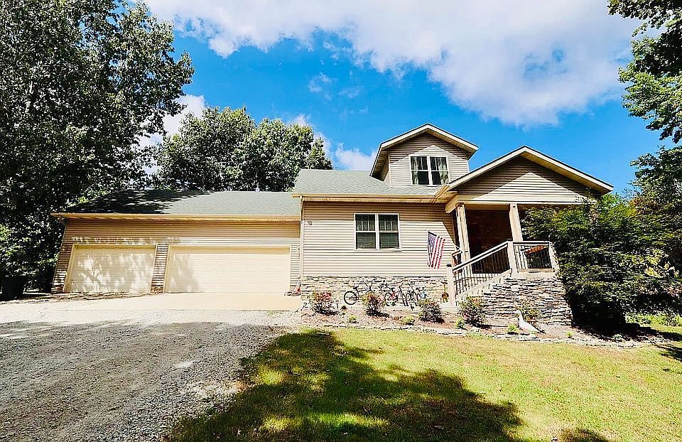 1st image of 1012 Roselee Dr
