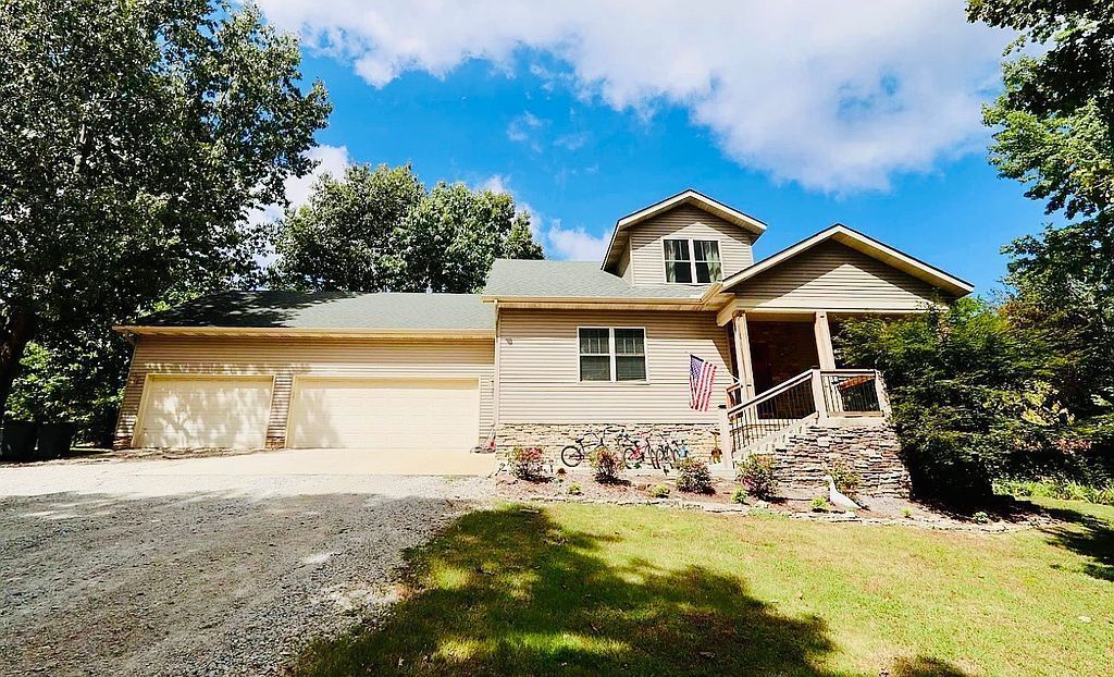 1012 Roselee Dr - Property Image