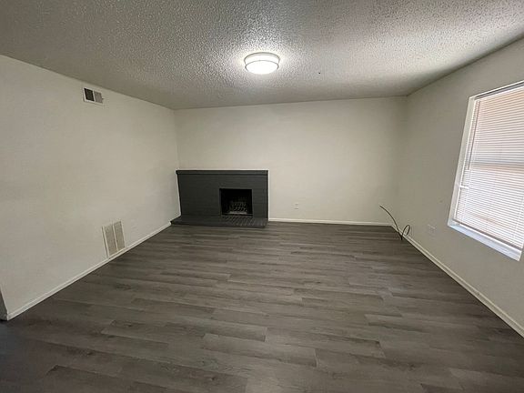 3rd image of 3204 Salisbury Ave #A