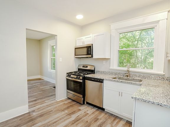 3rd image of 2024 Ryan Ave